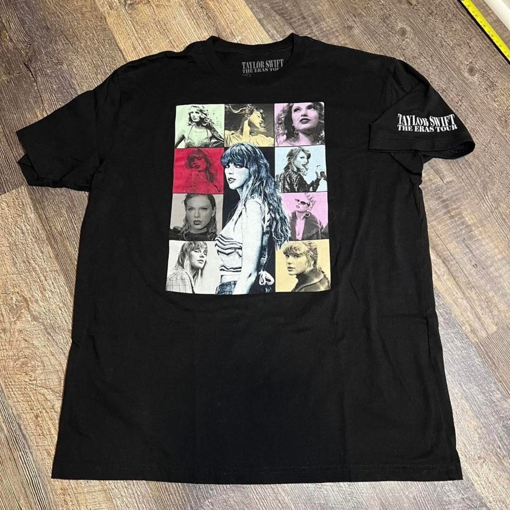 Taylor swift eras tour tee  Official merch  Size large